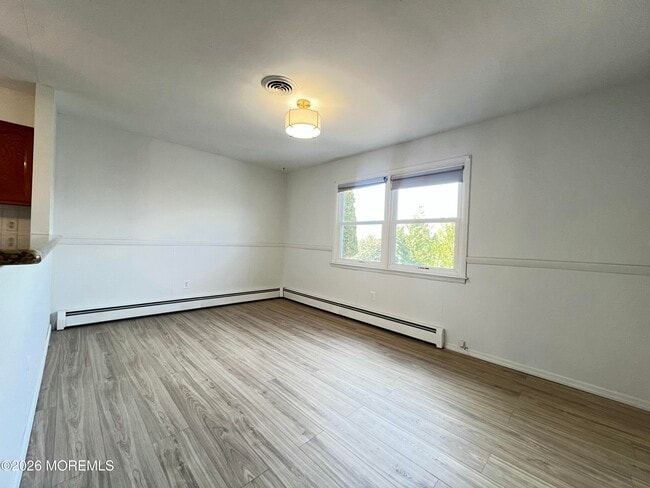 Building Photo - 9 Westport Dr