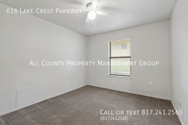 Building Photo - 616 Lake Crest Pkwy