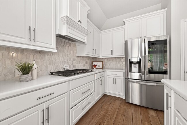 Building Photo - 17171 Crimson Crest Dr