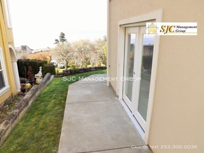 Building Photo - One bedroom unit view of the Puget Sound