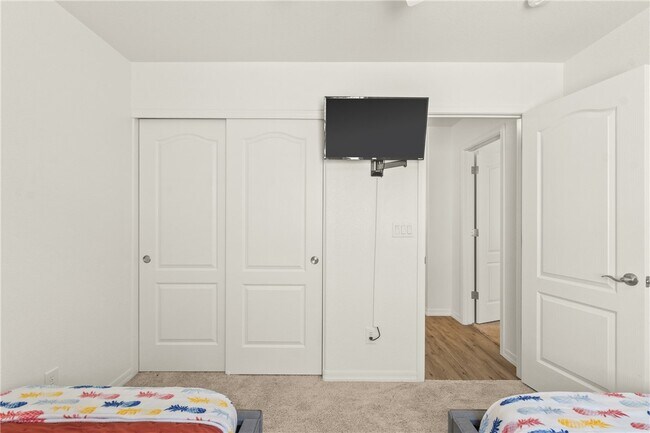 Building Photo - 2631 Bear Mountain Lp