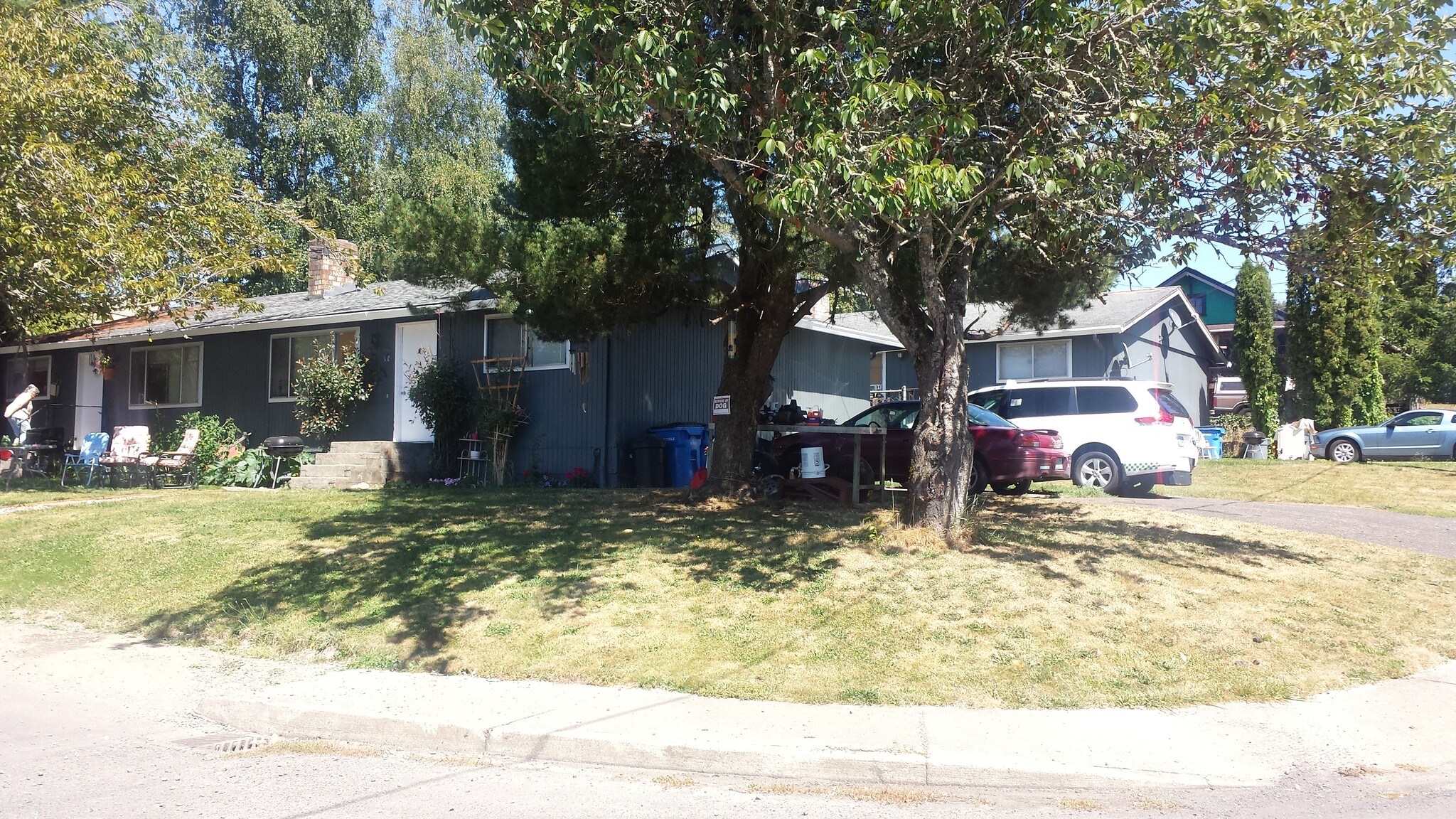 Building Photo - 515 E Dogwood Ave