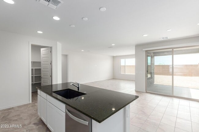 Building Photo - 8529 S 67th Dr