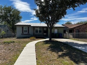 Building Photo - 726 John Adams Dr