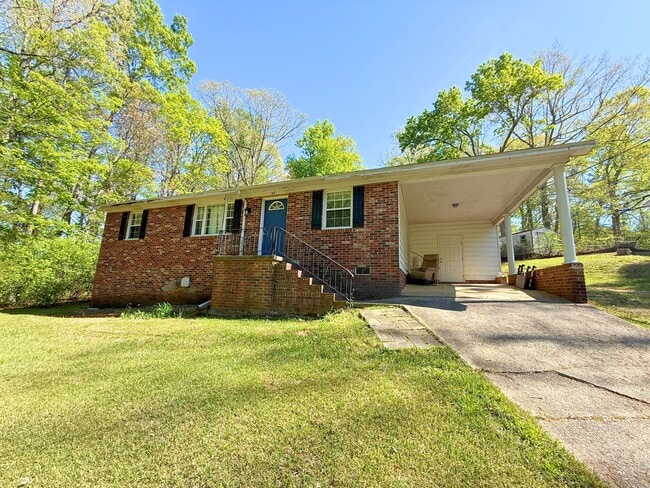 Building Photo - 37 Carriage Dr