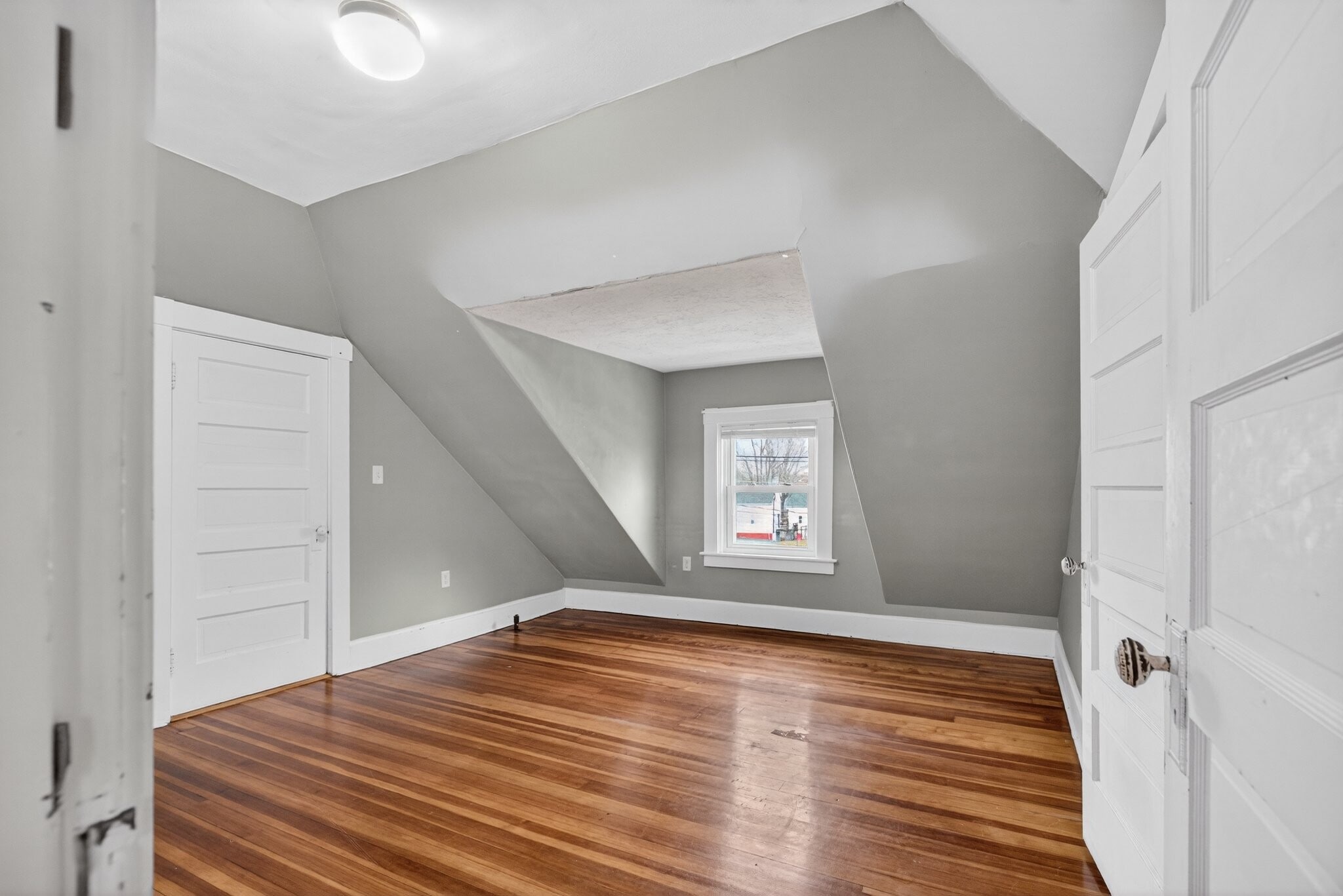 Building Photo - 46 Peirce St