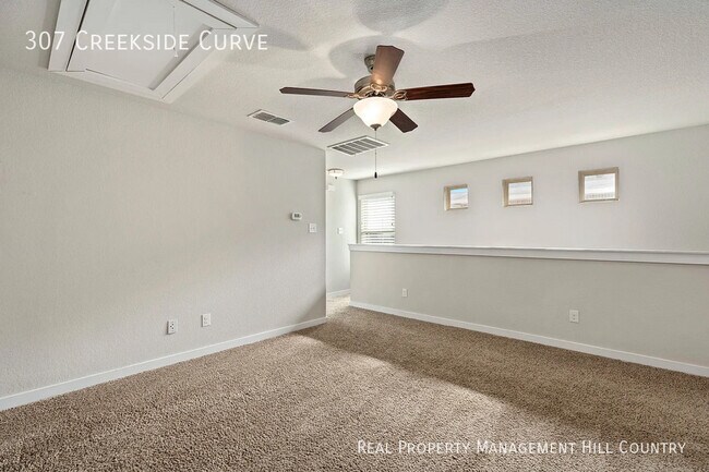 Building Photo - 307 Creekside Curve