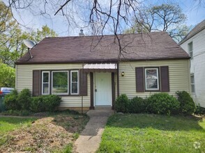 Building Photo - Newly Remodeled 4 bed 1 bath in Pleasant R...