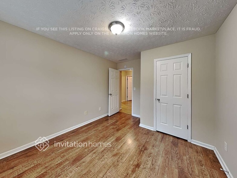 Building Photo - 3507 Temple Ridge Ct SW