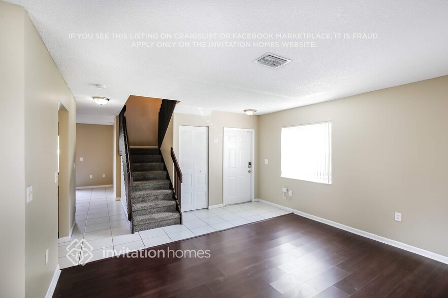 Building Photo - 4201 NW 120th Ln