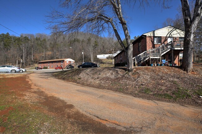 Interior Photo - Campus Apartments Riverside