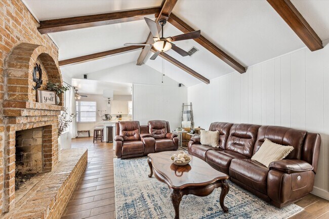 Primary Photo - 12315 Whittington Dr