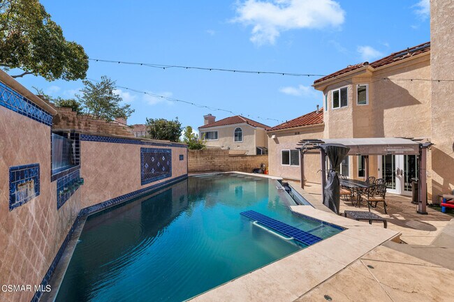 Building Photo - 4542 Skidmore Ct