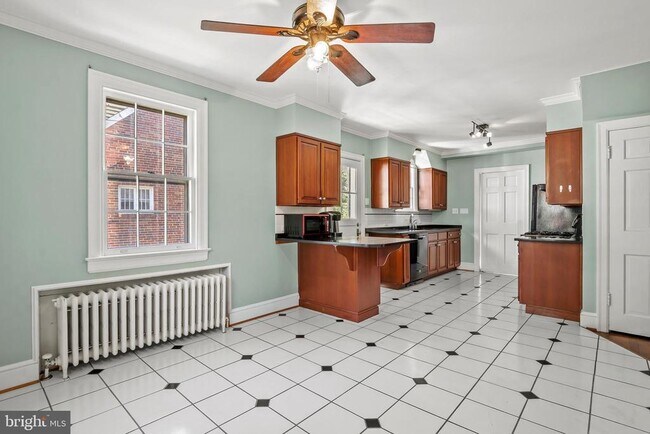 Building Photo - 4739 16th St N