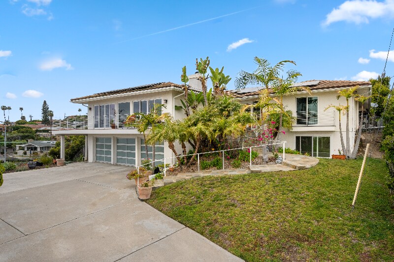 Building Photo - 5662 Ladybird Ln