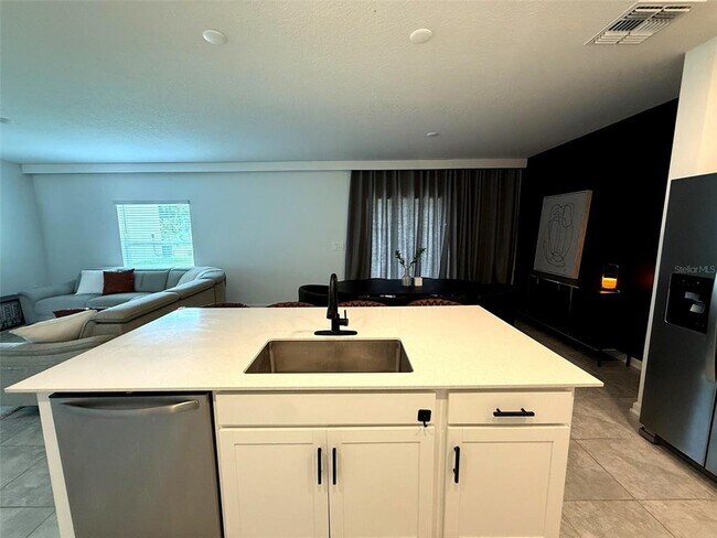 Building Photo - 340 Kayden Cv