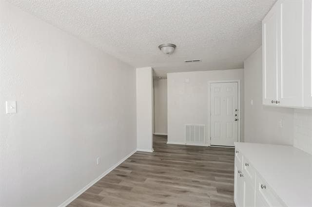 Building Photo - 5037 Collingwood Dr