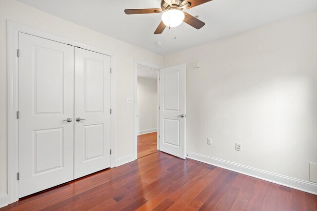 Building Photo - 1354 Euclid St NW