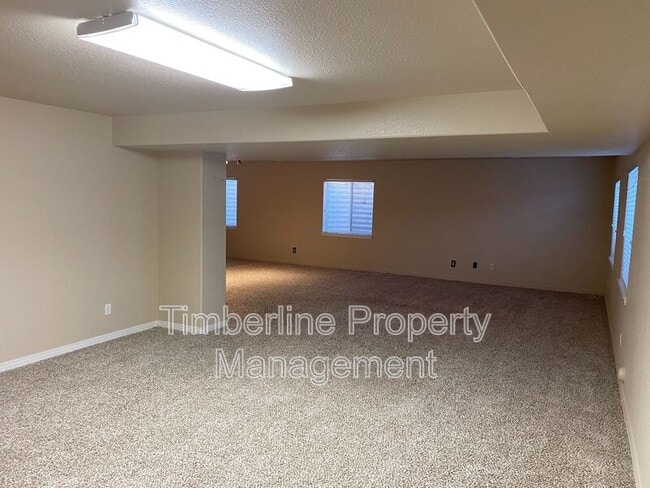 Building Photo - 14786 Air Garden Ln