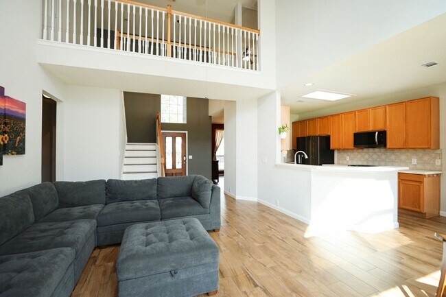 Building Photo - 10330 Sablebrook Ln