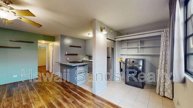 Building Photo - 2050 Nuuanu Ave