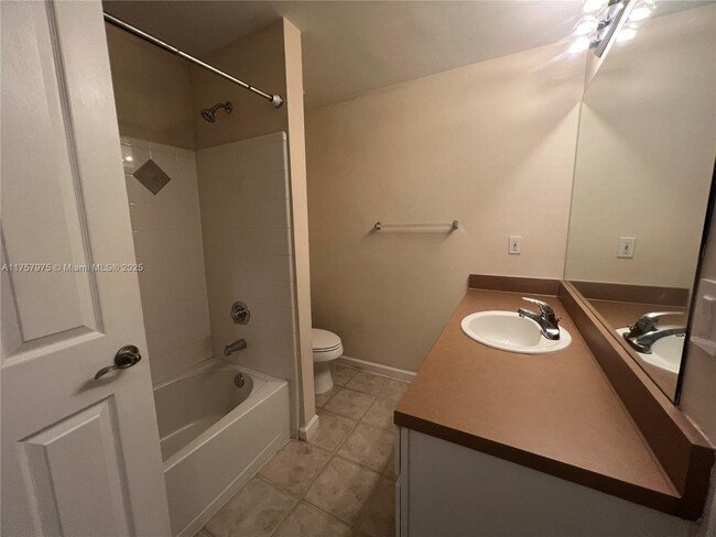 Building Photo - 2056 Alta Meadows Ln