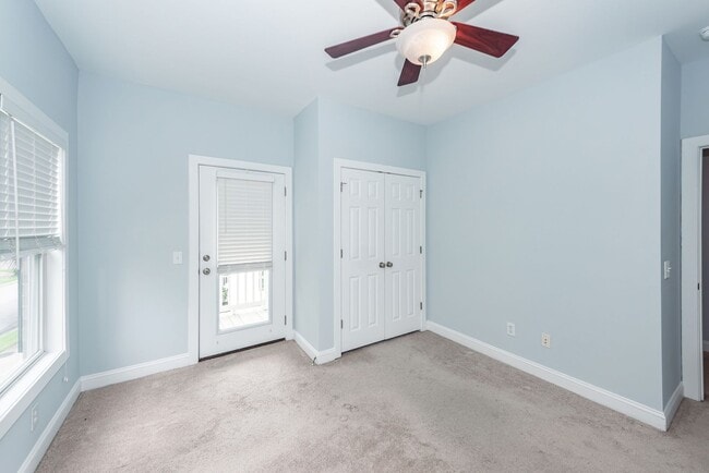Building Photo - 4 Bedroom, 2.5 Bathroom Home in Reminisce ...