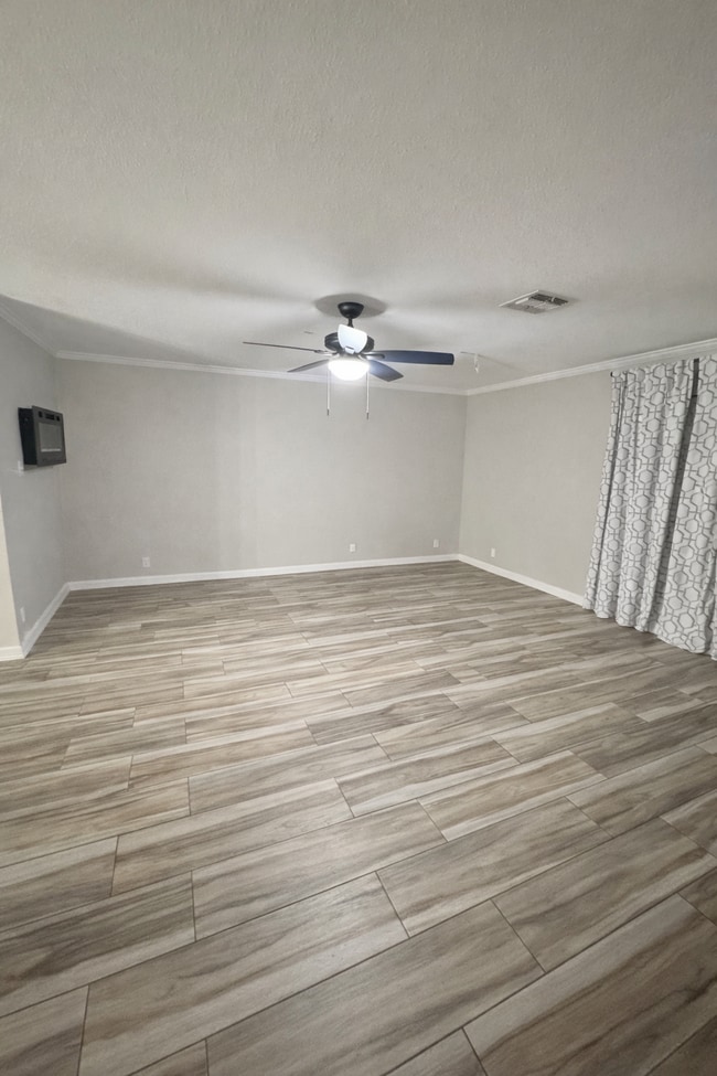 Building Photo - 1004 Starlite Dr