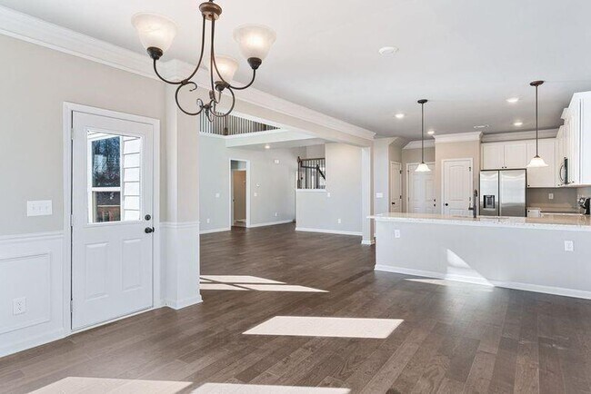 Building Photo - 5714 Ridgewater Cir