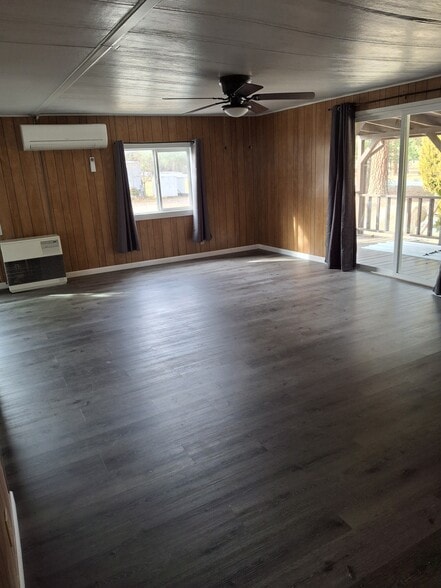 Building Photo - 3115 Fairlane Rd