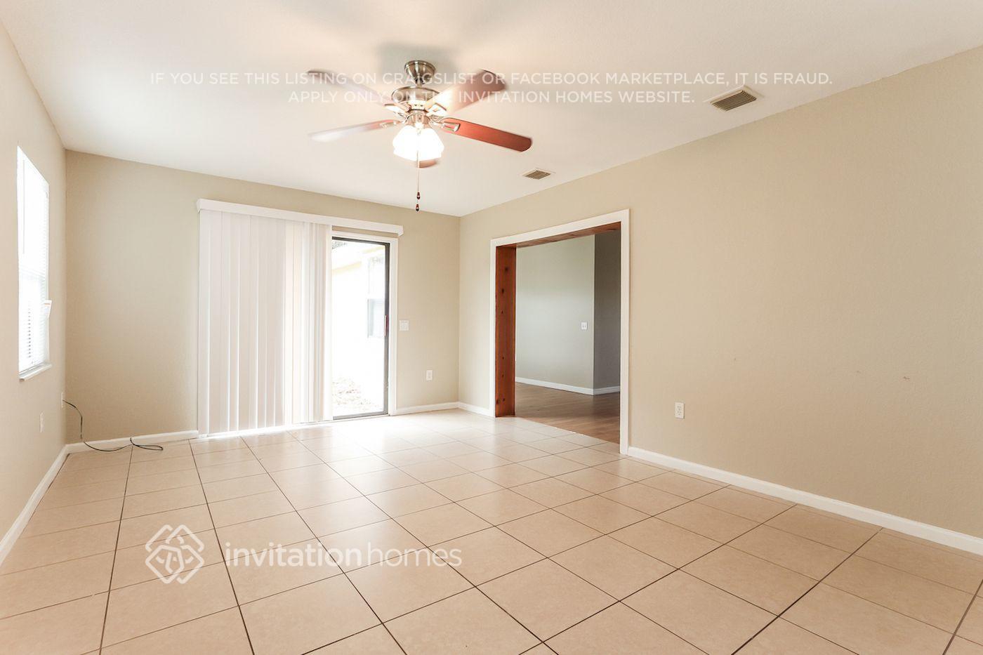 Building Photo - 3834 S Chamberlain Blvd