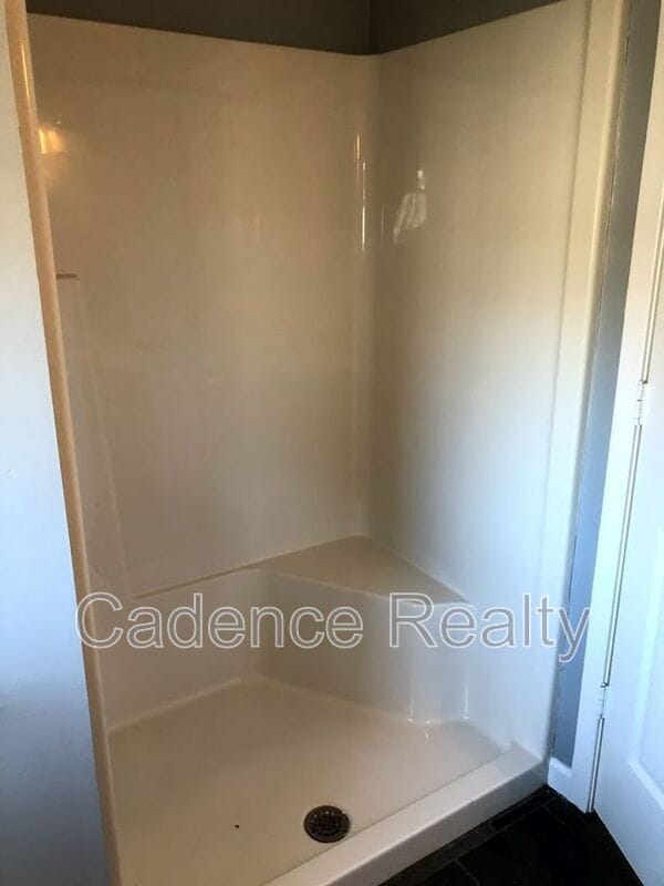 Building Photo - 306 Halyard Ct