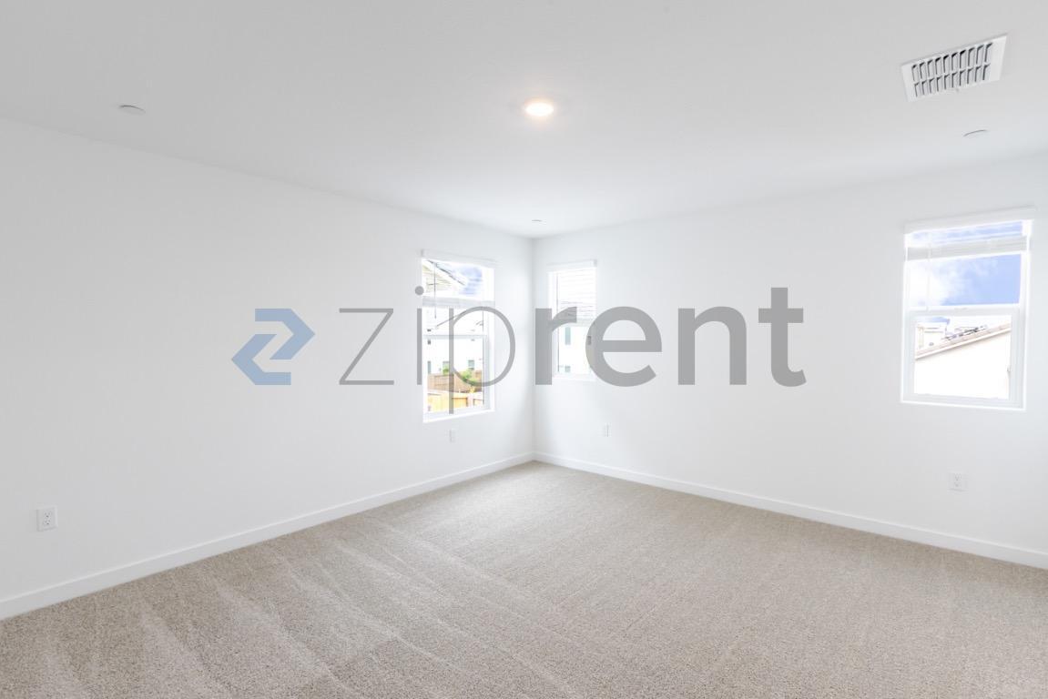 Building Photo - 8399 Sinesky Wy