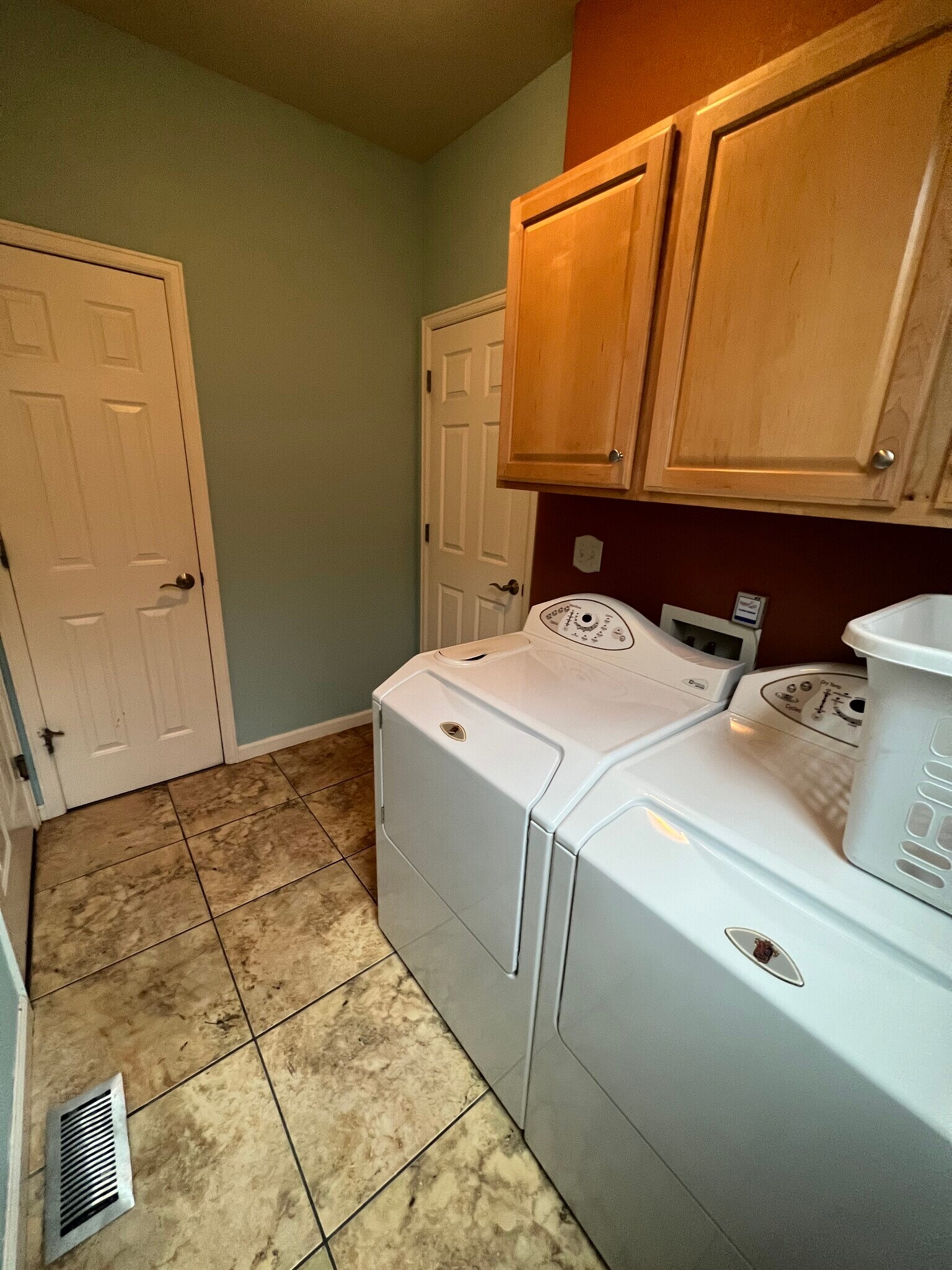 Building Photo - 3354 W 126th Pl