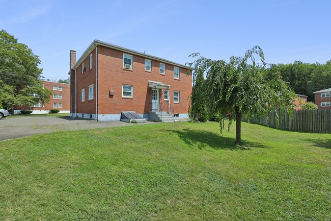 Building Photo - 37 Cumberland Dr
