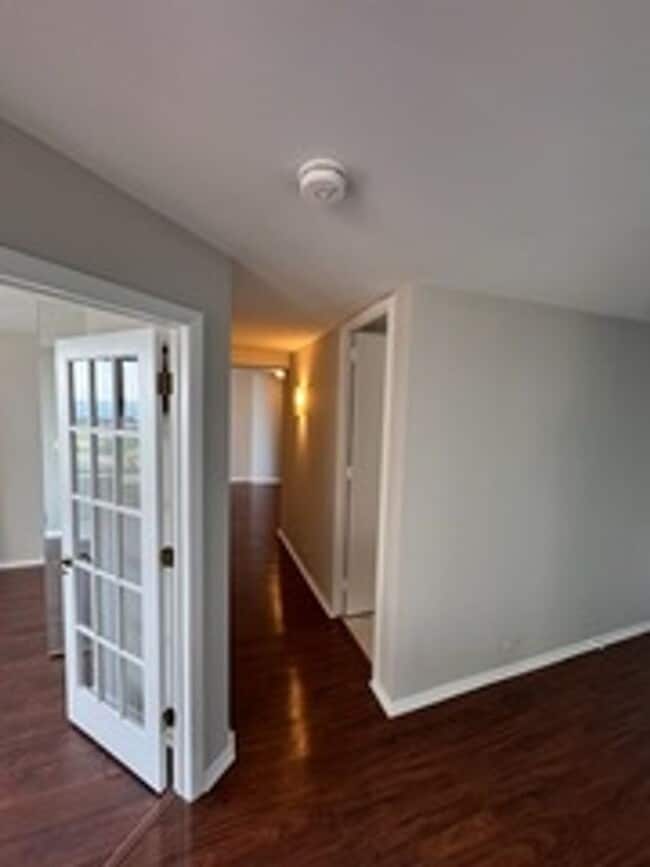 Building Photo - 505 N Lake Shore Dr