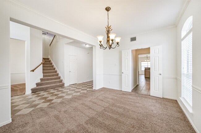 Building Photo - 315 Willow Pointe Dr