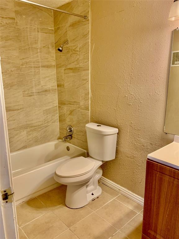 Building Photo - 1900 Bay Area Blvd