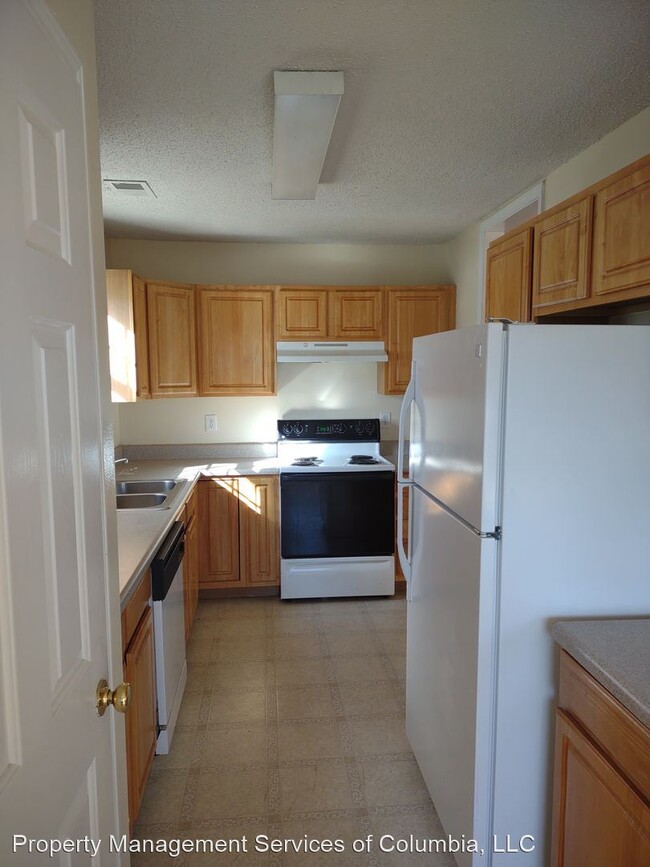 Building Photo - 3 br, 2 bath House - 415 Summit Townes Way
