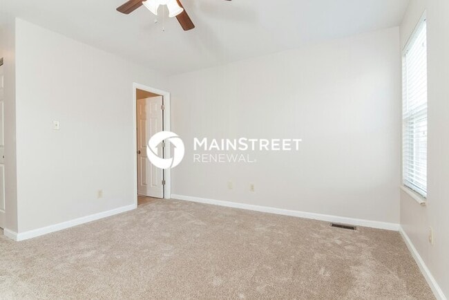 Building Photo - 3 Bedroom Pet-Friendly Home in Florissant,...