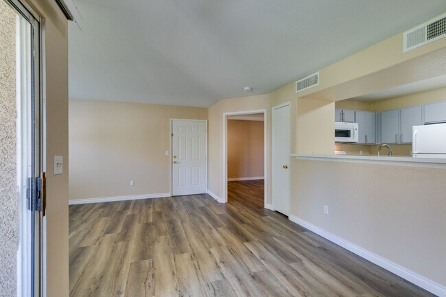 Building Photo - 2300 E Silverado Ranch Blvd