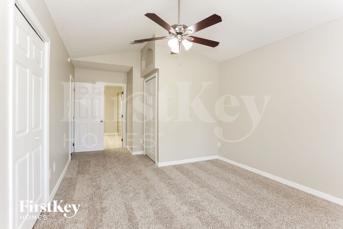 Building Photo - 12519 Willoughby Ln