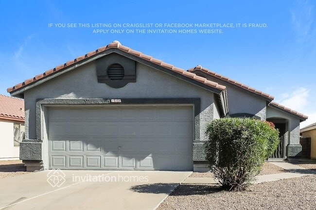 Building Photo - 725 S Parkwood