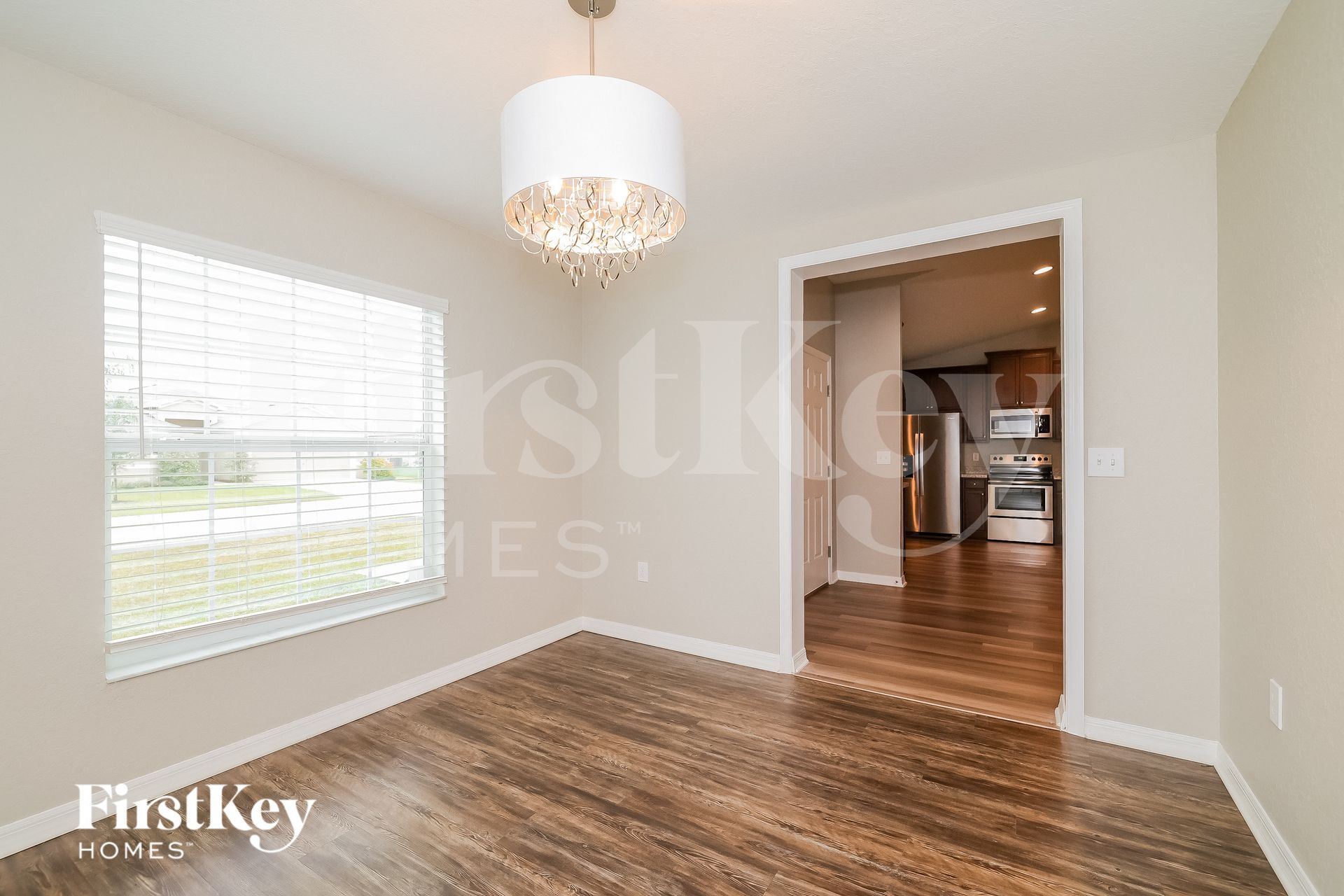 Building Photo - 109 Solis Dr