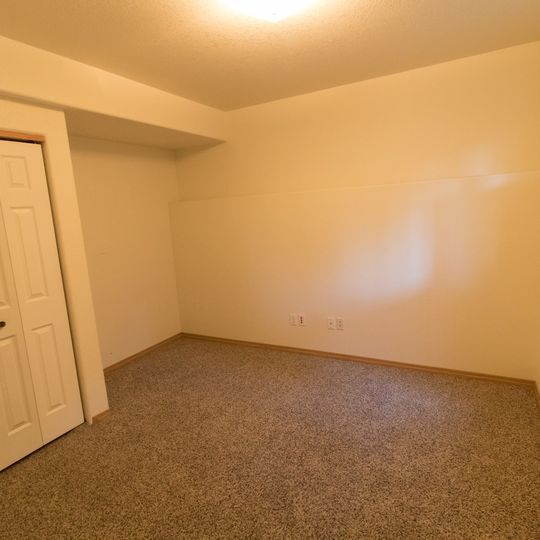 Building Photo - 462 NW Webb St