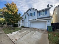 Building Photo - Spacious 2 Story Near Trails & Rose Park