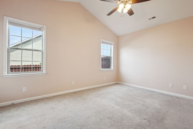 Building Photo - 1563 Hammett Rd