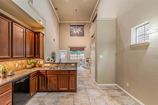 Building Photo - 2268 Fletcher Trl