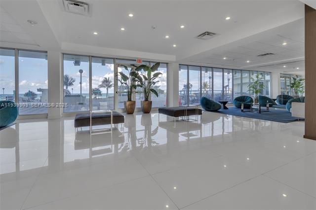 Building Photo - 5701 Collins Ave