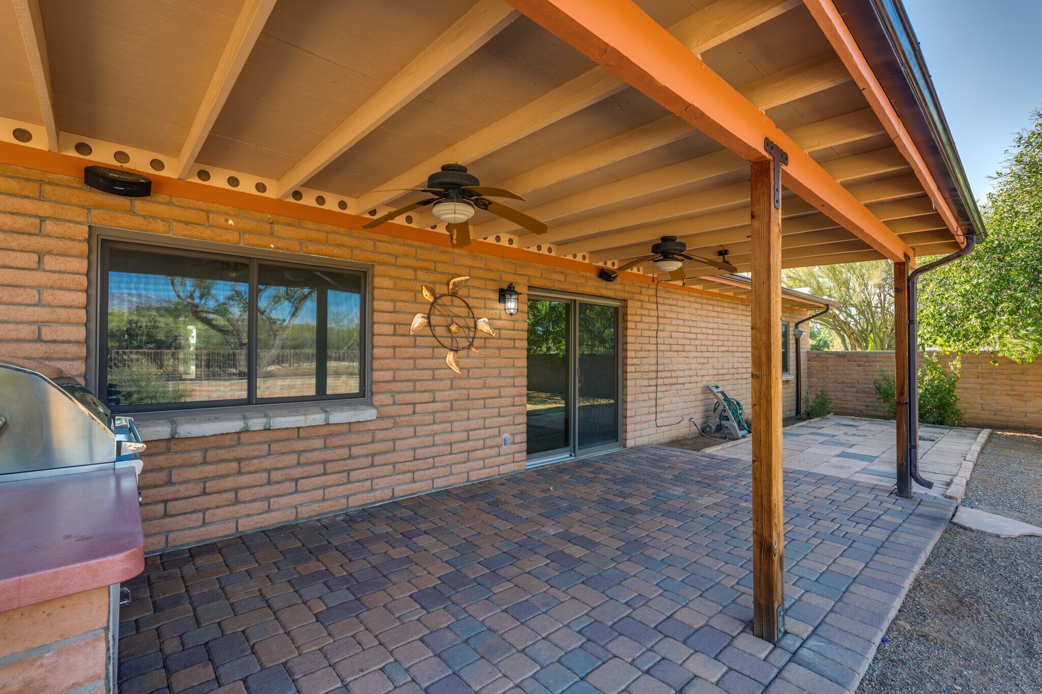 Building Photo - 11910 N Joi Dr